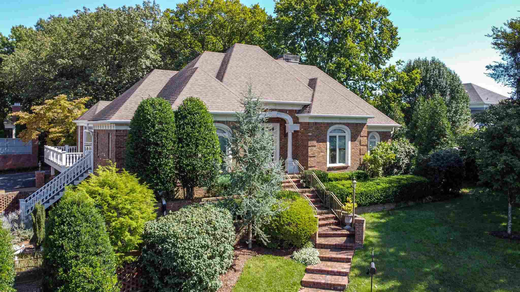 Green Hills and Forest Hills, TN